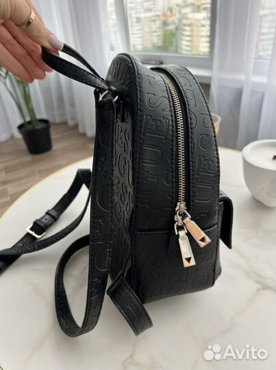 Рюкзак guess оригинал новый