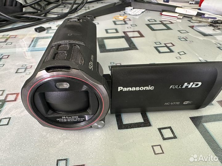 Видеокамера Panasonic hc v770