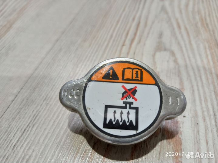 Крышка радиатора Kia picanto 2