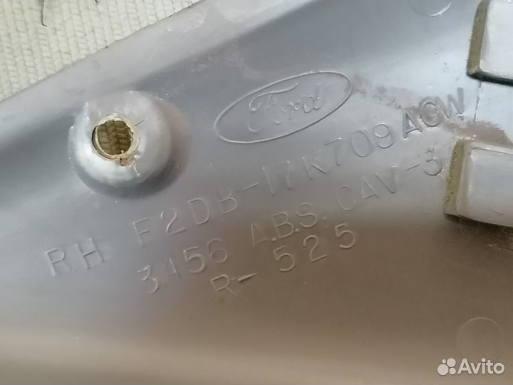 Накладка уголок салонный Ford Taurus 2 1992-1996