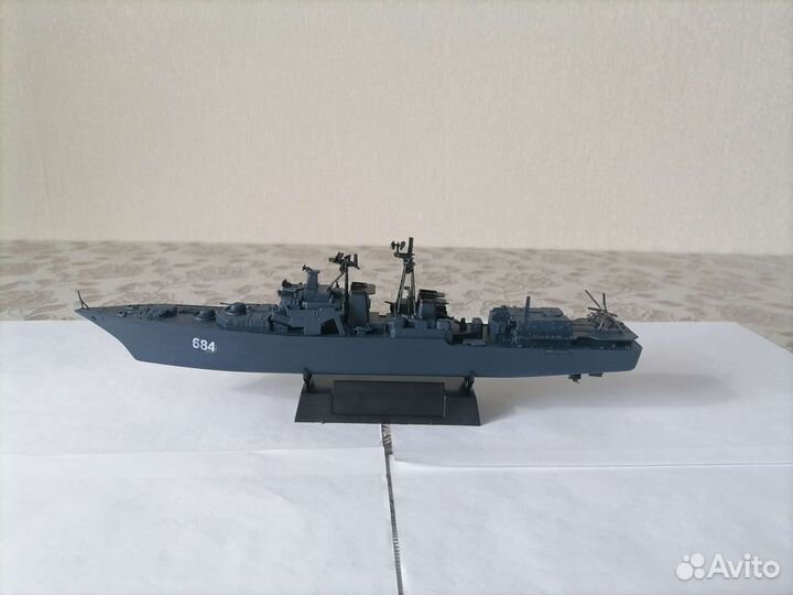 Сборная модель бпк североморск, крейсер москва