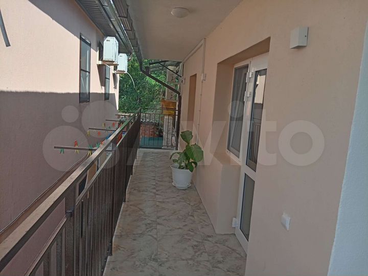 Комната 16 м² в 1-к., 1/2 эт.