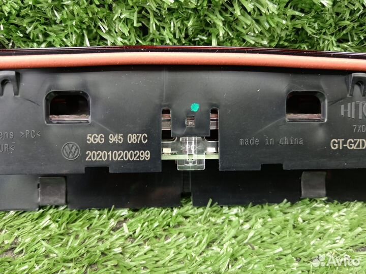 Дополнительный стоп сигнал VW Golf 7 VAG