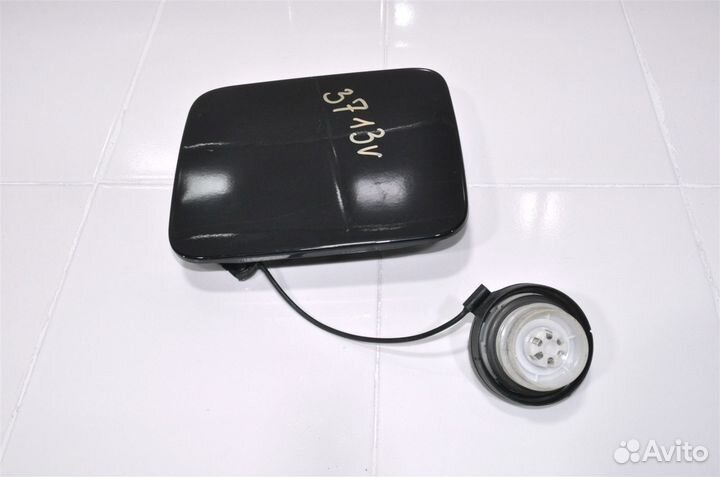 Лючок бензобака Nissan Pathfinder R52 2012+