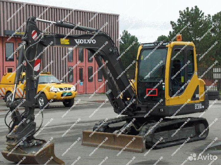 Стекло для мини-экскаватора Volvo EC 55 B PRO