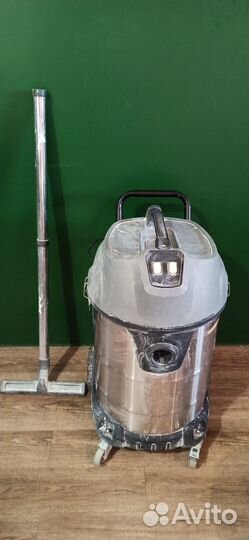 Пылесос karcher NT 70/2