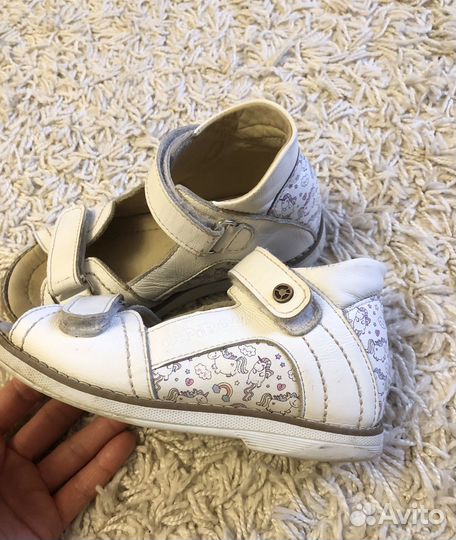 Детская обувь для девочек