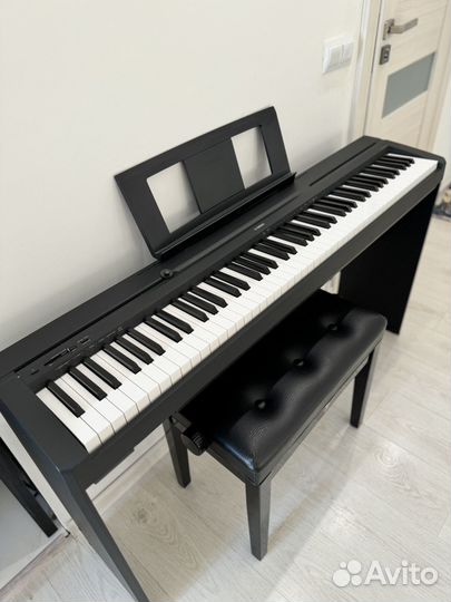 Цифровое пианино yamaha