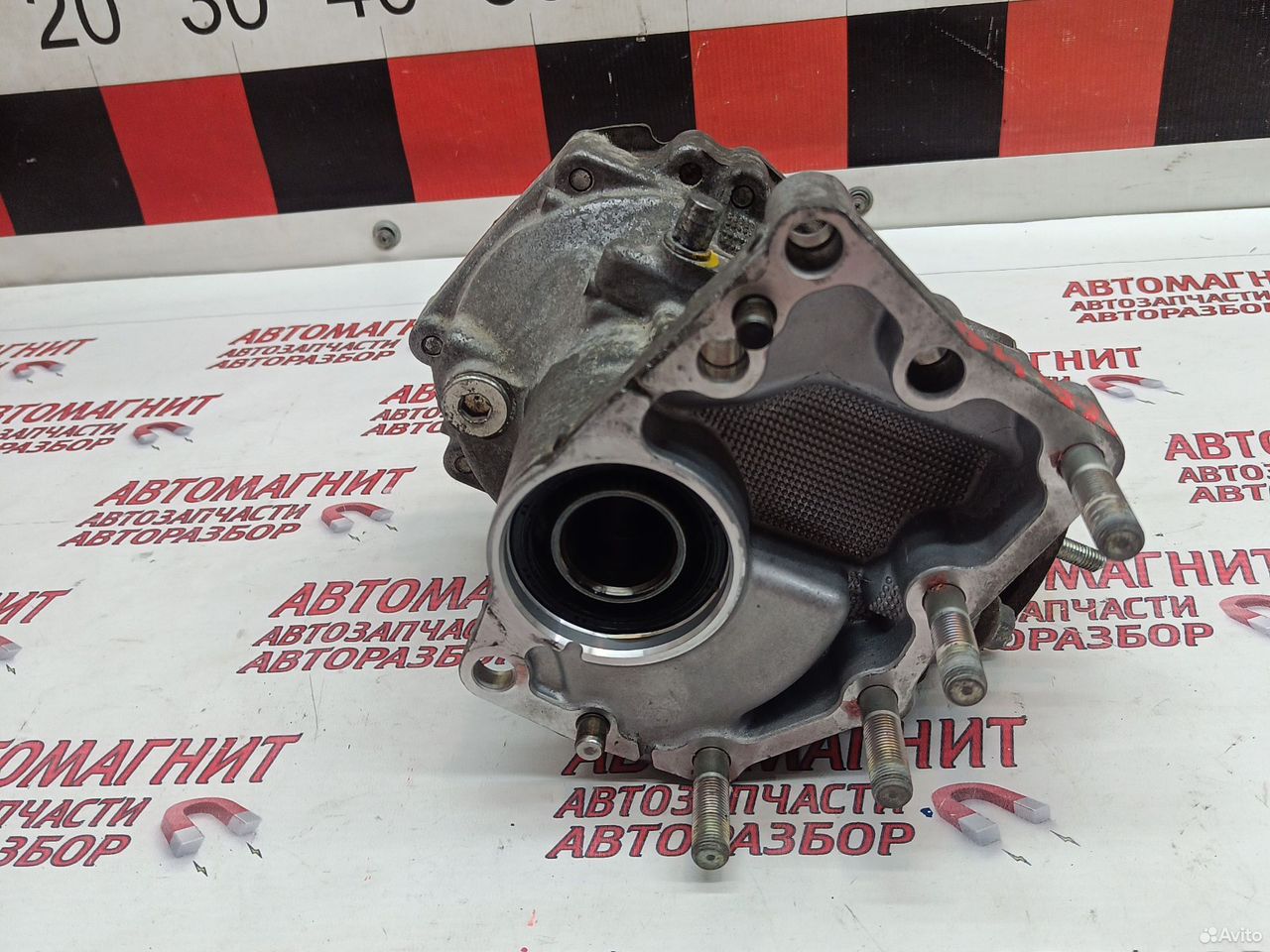 Угловой редуктор Toyota Rav 4 XA40