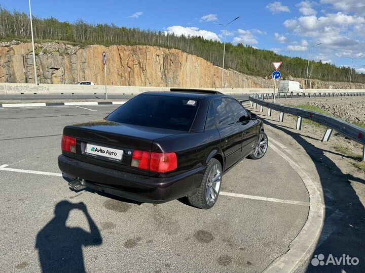 Audi A6 2.6 МТ, 1995, 260 473 км