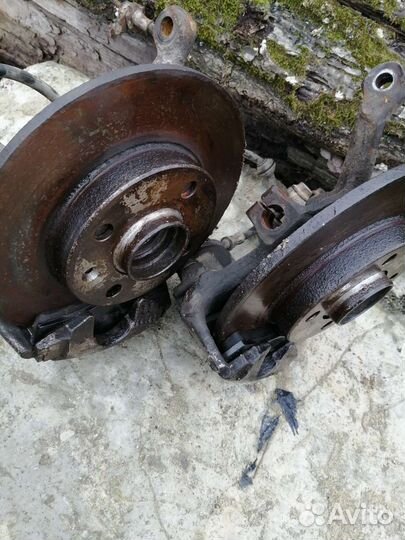 Тормозные диски в зборе на W б3