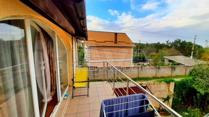 Дом 200 м² на участке 4,6 сот.