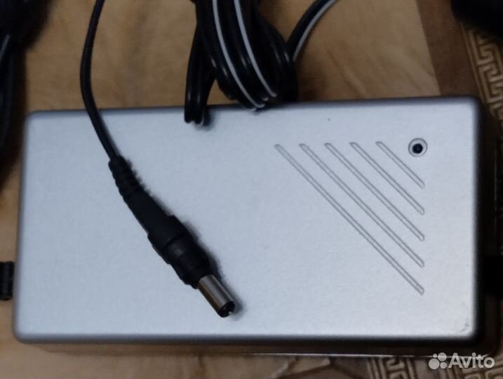 Блок питания Robiton IN5000S (не рабочая)