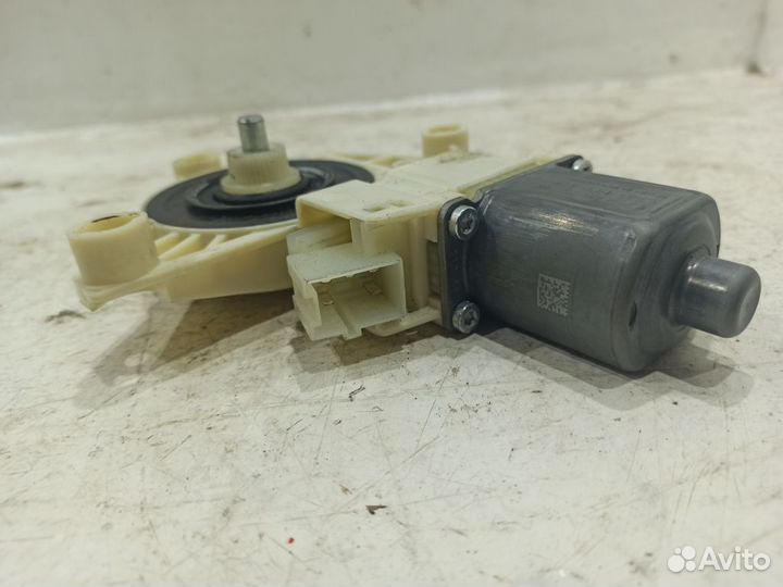 Моторчик заднего левого стеклоподъемника A22290605