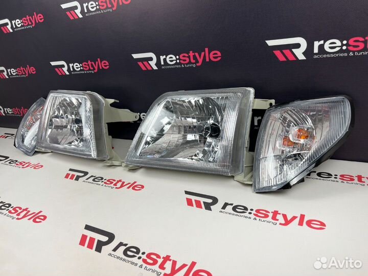 Фары Toyota Land Cruiser Prado 95 Светлые S2530