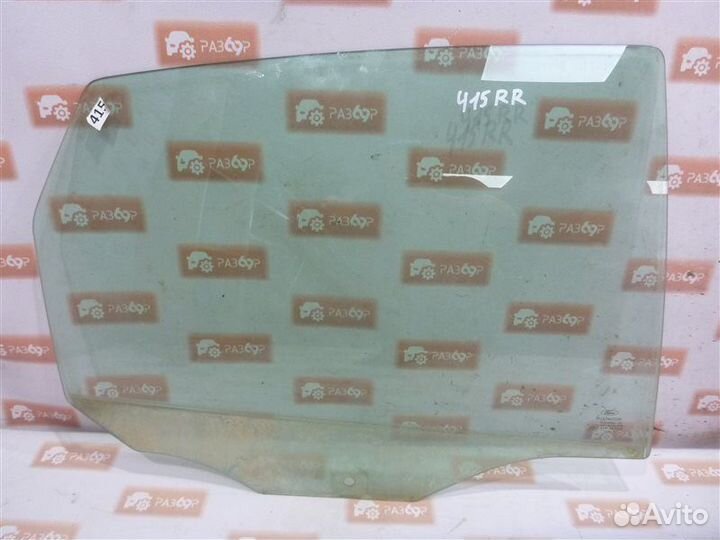 Стекло двери заднее правое Ford Focus DFW eydk