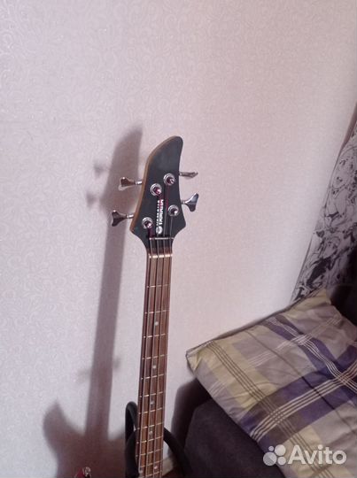 Бас гитара Yamaha rbx 270j