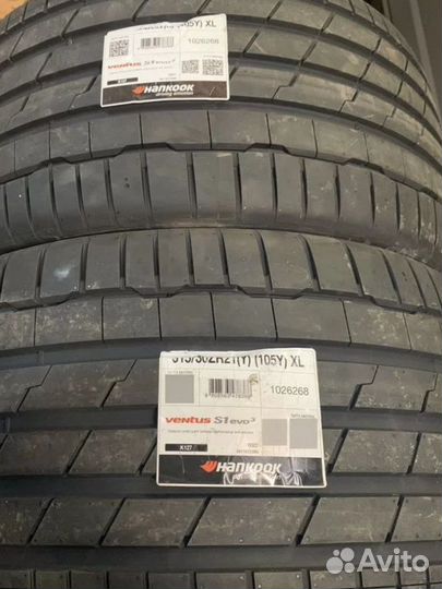 Hankook Ventus S1 Evo 3 K127 275/35 R21 и 315/30 R21