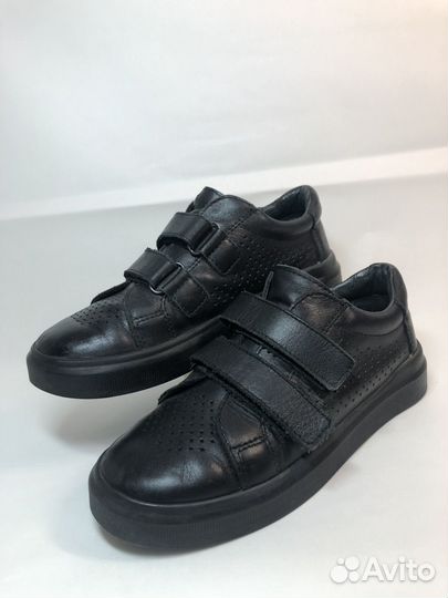 Продаются туфли школьные для мальчика