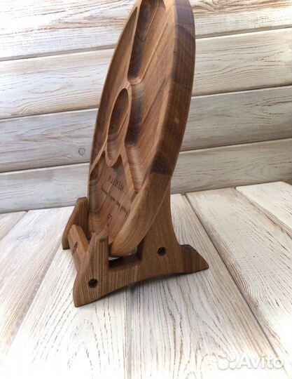 Деревянная подставка