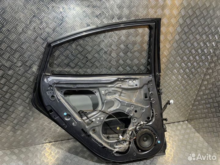 Дверь задняя левая Hyundai Solaris седан G4FC 2013