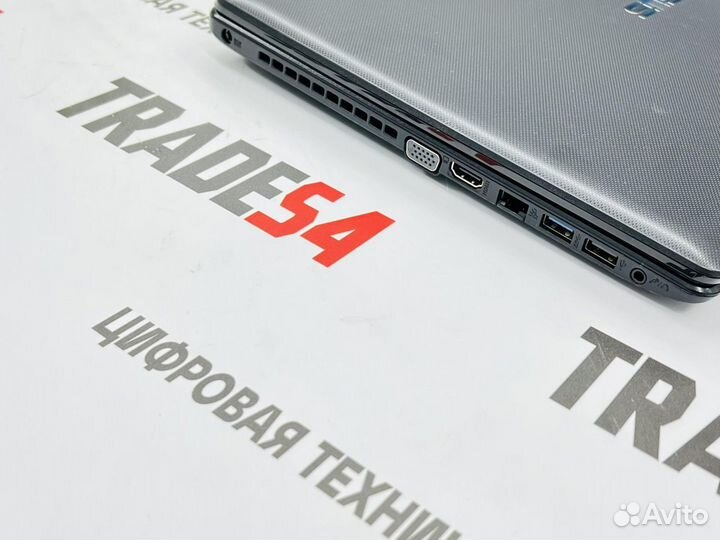 Ноутбук Asus 15.6