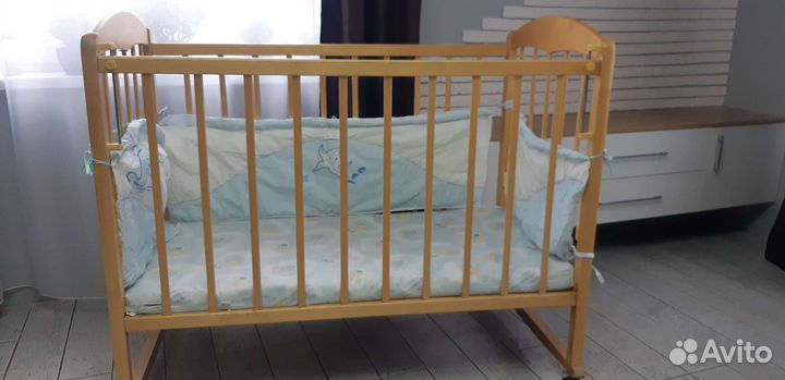 Детская кроватка с матрасом+бортики в подарок