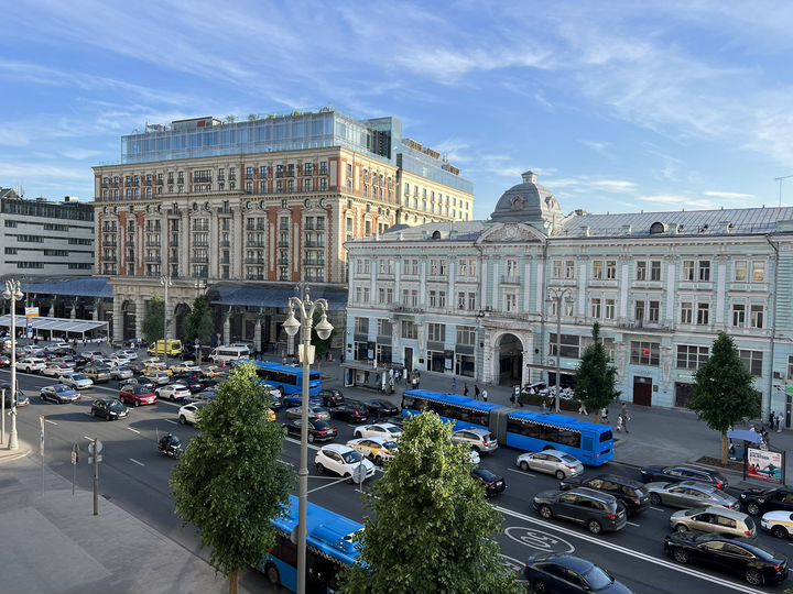 2-к. квартира, 60 м², 3/6 эт.