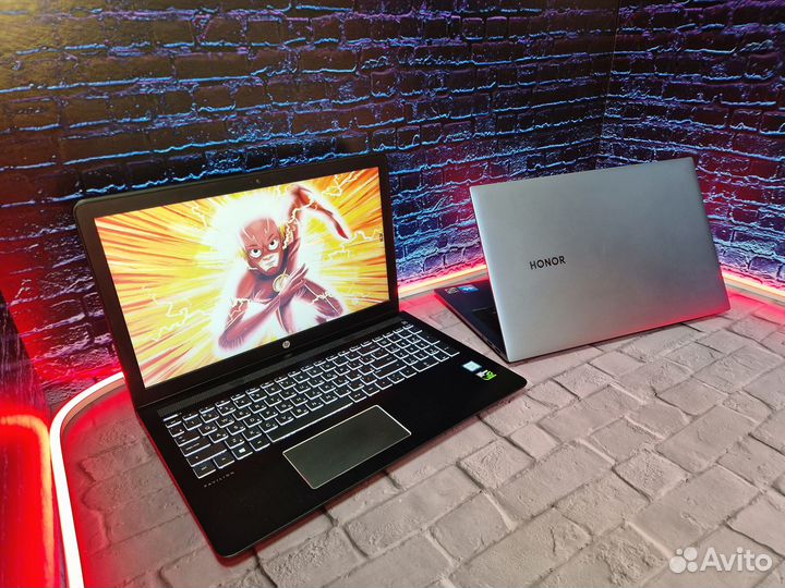 Ноутбук. Игровой ноутбук Core i7. Ноутбуки