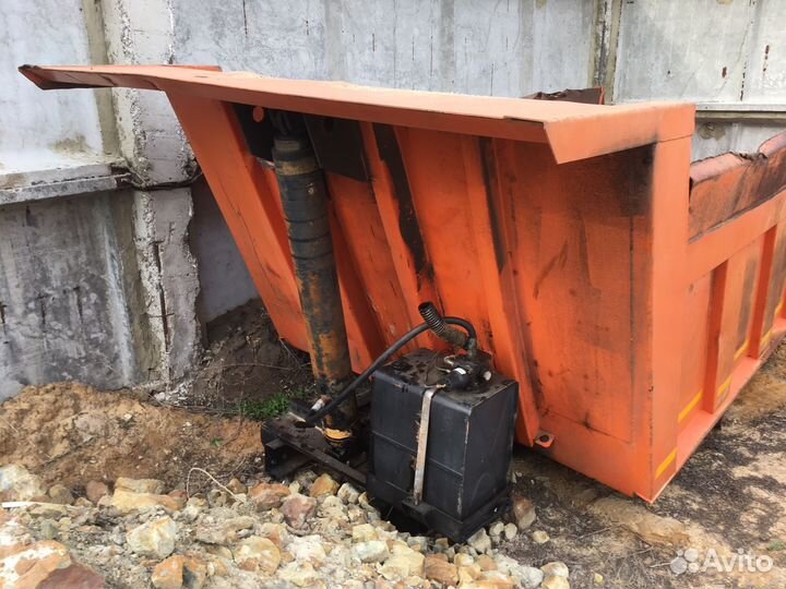 Продам цилиндр кузова