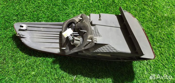 Фонарь внешний задний правый Kia Rio 3