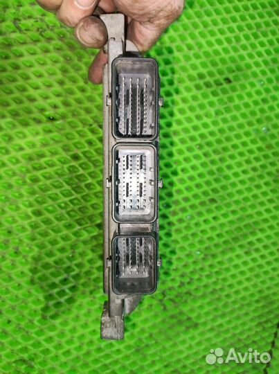 Эбу мозги двигателя Рено Логан 2