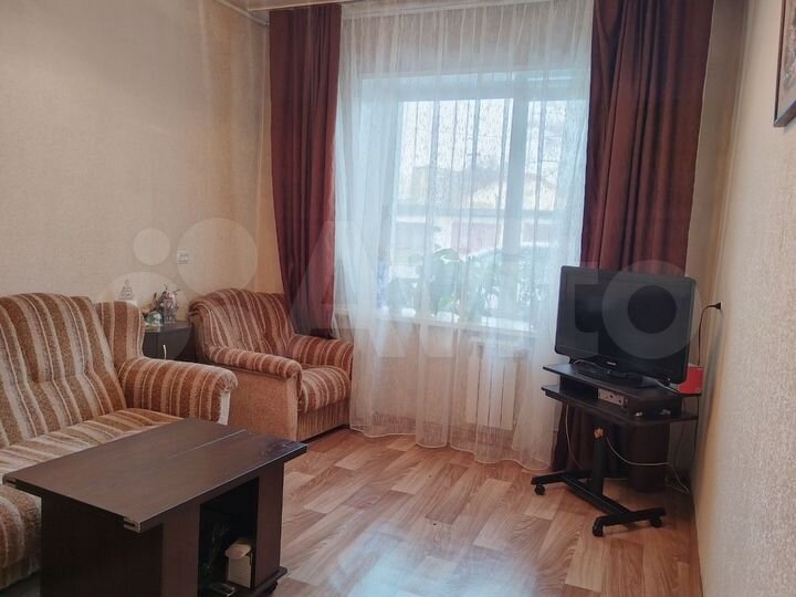 2-к. квартира, 51 м², 1/2 эт.