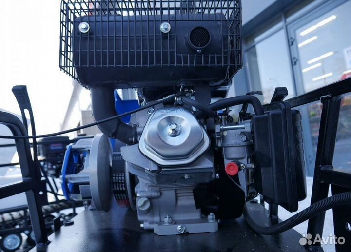 Мотобуксировщик Мужик М500 Лонг 17лс (длинная гус)