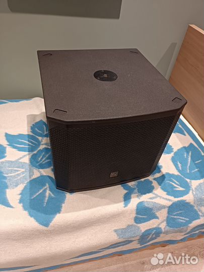 Сабвуфер активный electro voice EKX 15SP