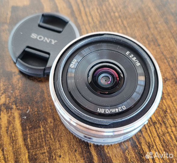 Объектив Sony E 16mm f/2.8 E (SEL-16F28)