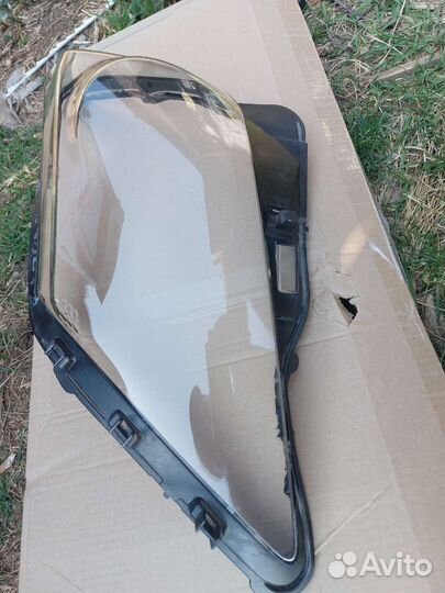 Стекло фары левой Lexus LX 570 2012-2014 ксенон