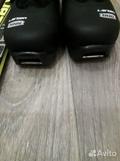 Лыжи ларсен актив,палки и ботинки