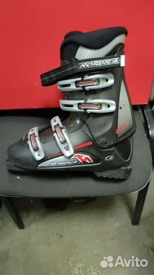 Горнолыжные ботинки Nordica b7