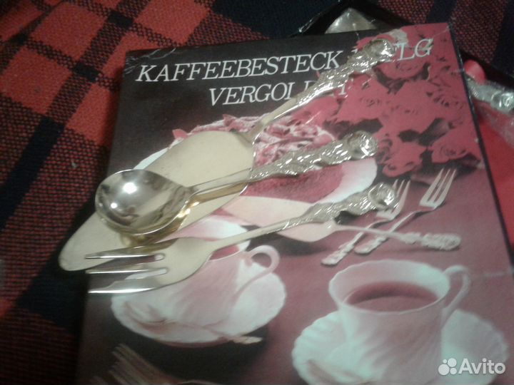 Набор вилочек и ложечек для чаепития новый