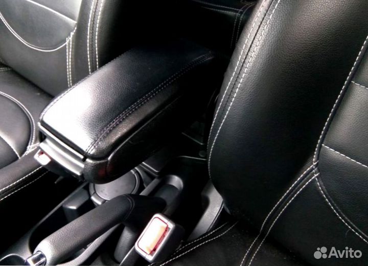 Подлокотник Kia Rio 2012-2016