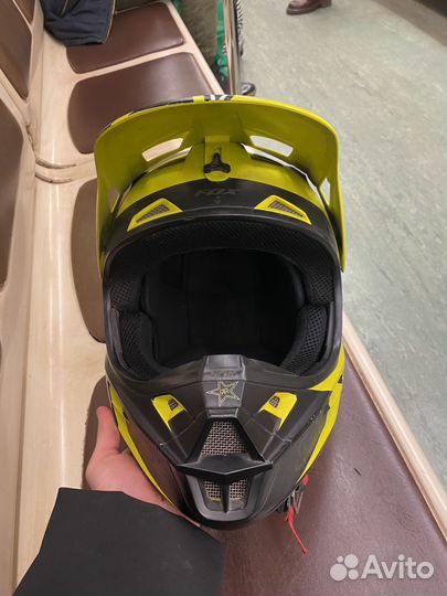Кроссовый шлем fox v1