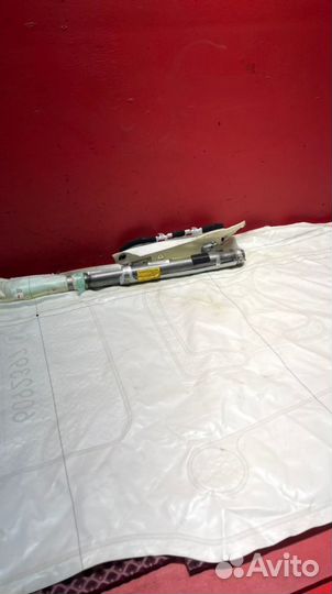 Подушка безопасности боковая правая Toyota Land