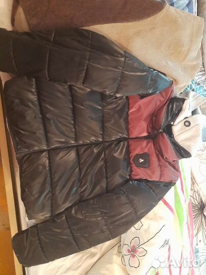 Продам куртки