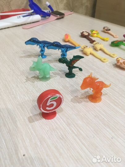 Скрепыши, бравлы,приколыши,завры