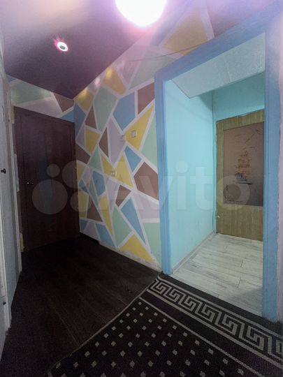 2-к. квартира, 45 м², 5/5 эт.