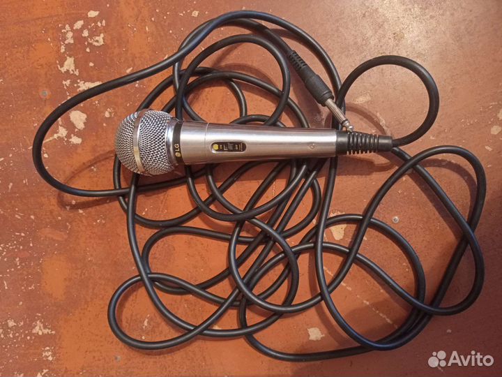 Микрофон