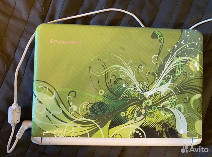 Ноутбук Lenovo IdeaPad S10-2 зелёный с зарядкой б