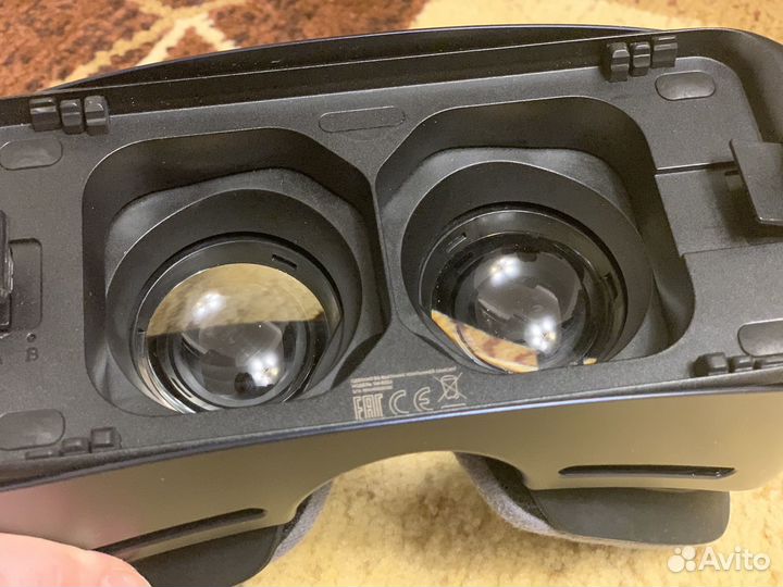 Очки виртуальной реальности Samsung