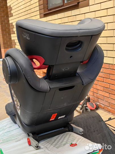 Автокресло britax romer